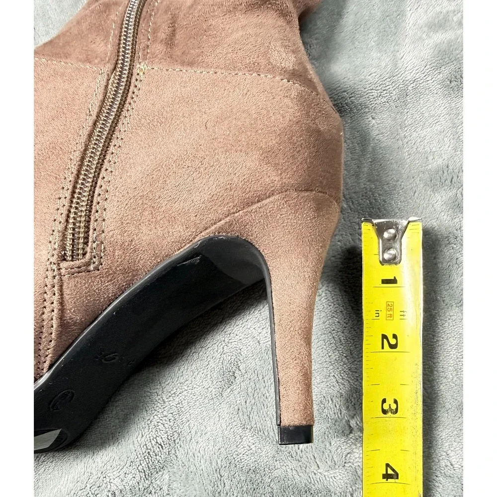 Rouge Wide Calf Knee High Boots Womens 10 Taupe Faux Suede Stiletto Heel